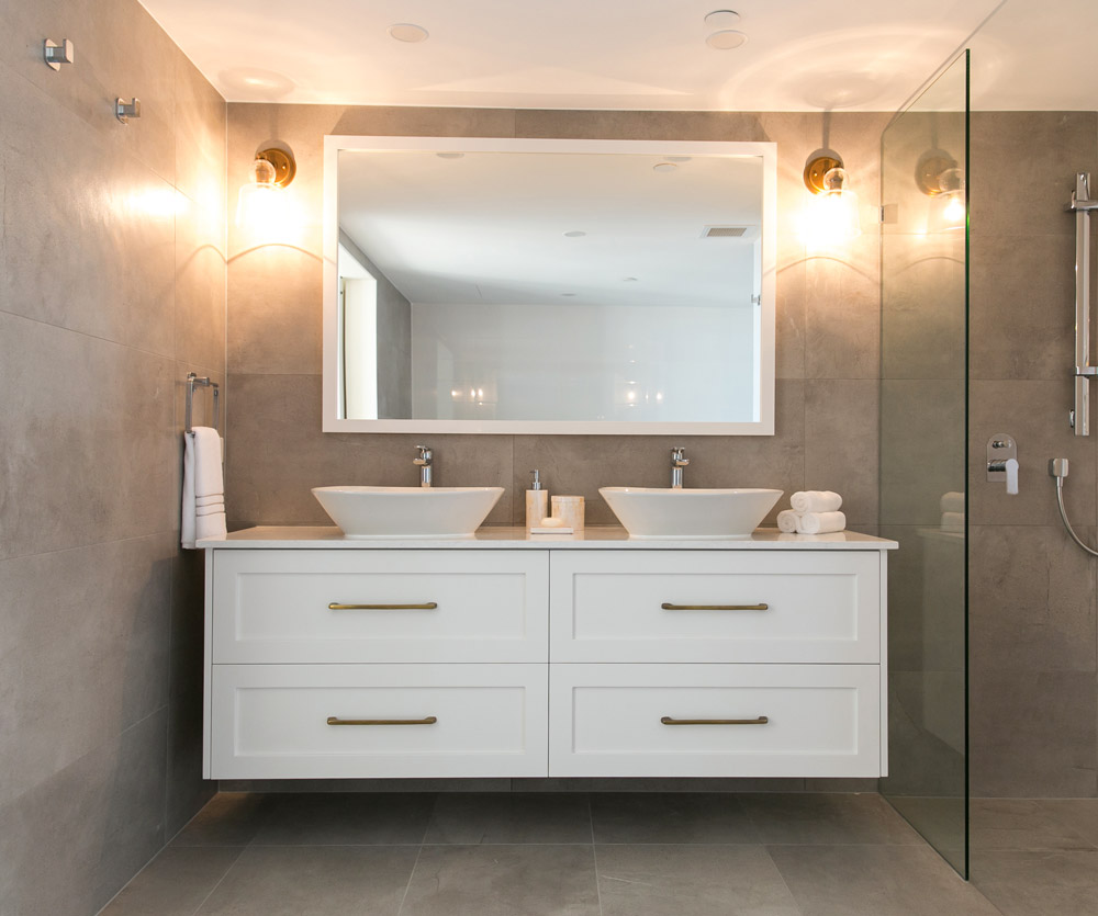 The Holiday Haven Bathroom